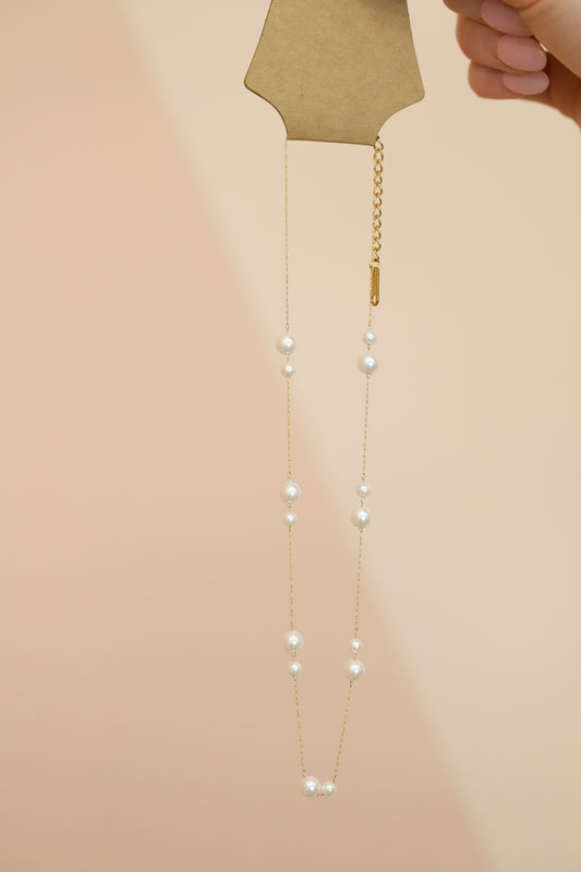 Pearl Drift Necklace